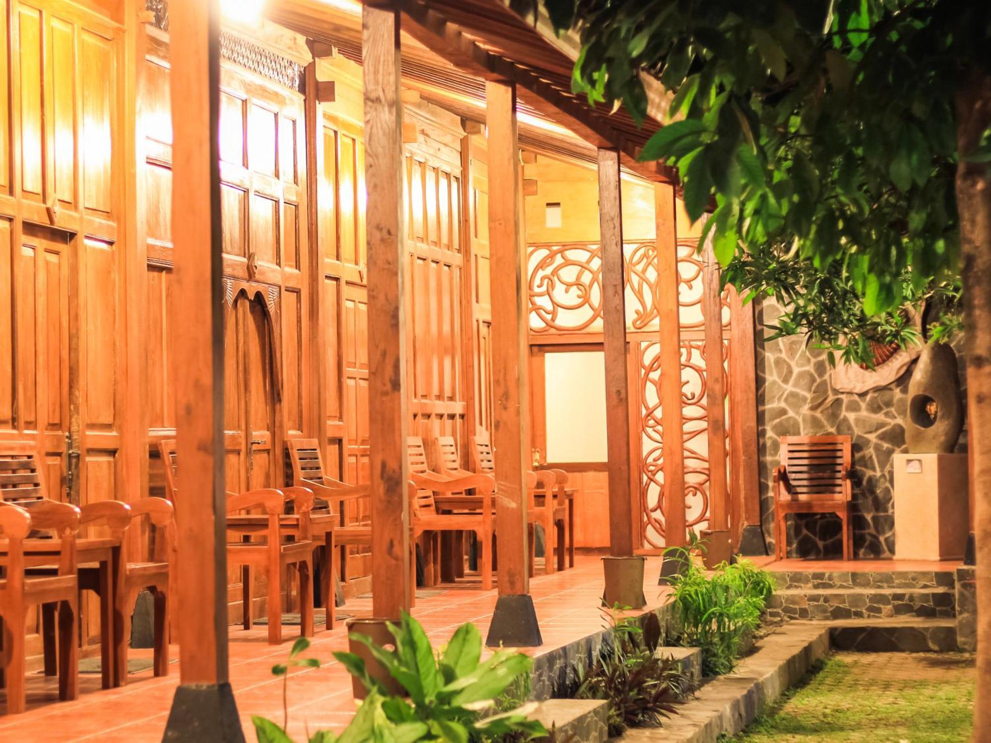 Pendhapa Art Space - Pas Limasan Homestay Prawirotaman Exterior foto