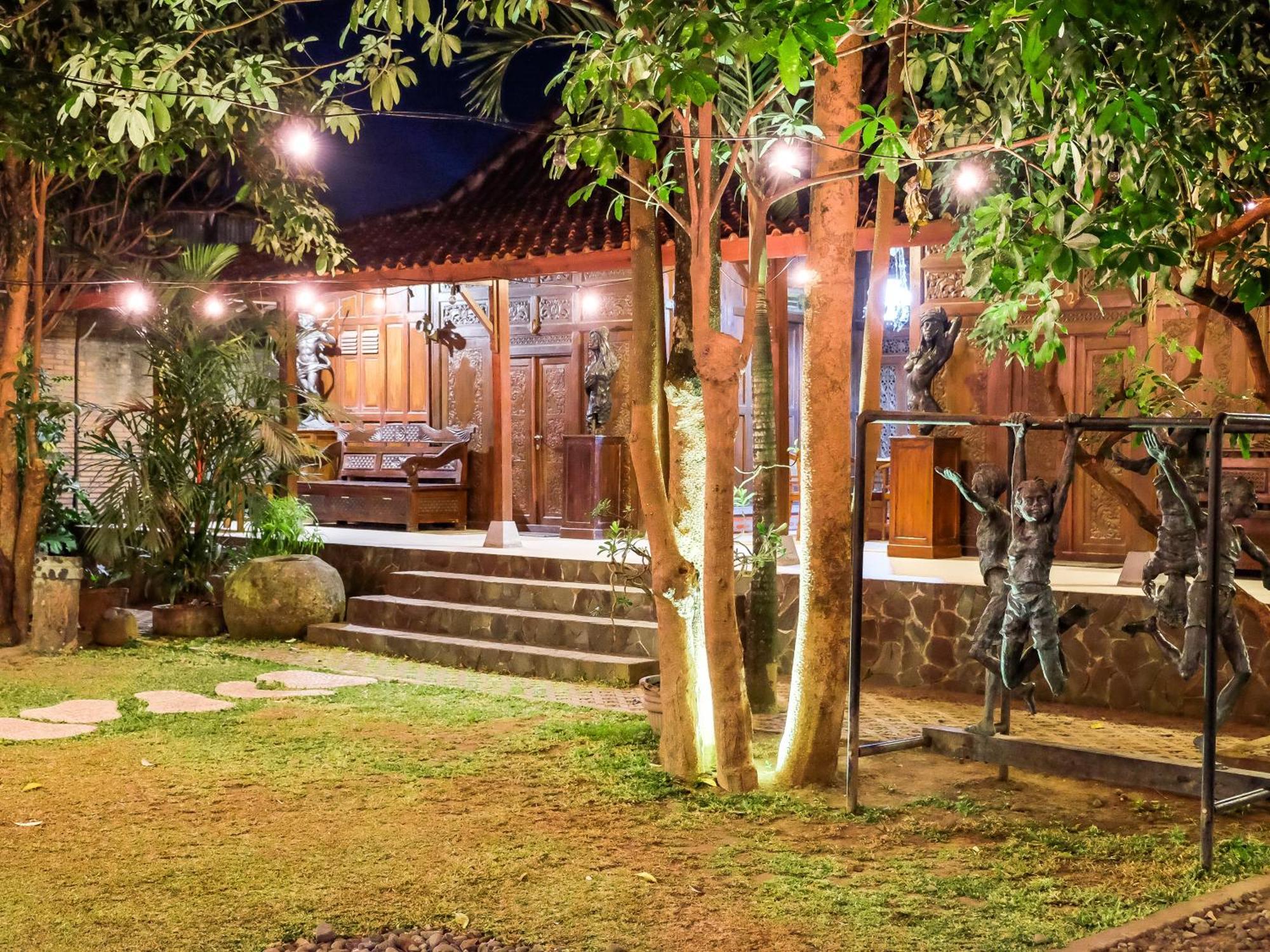 Pendhapa Art Space - Pas Limasan Homestay Prawirotaman Exterior foto