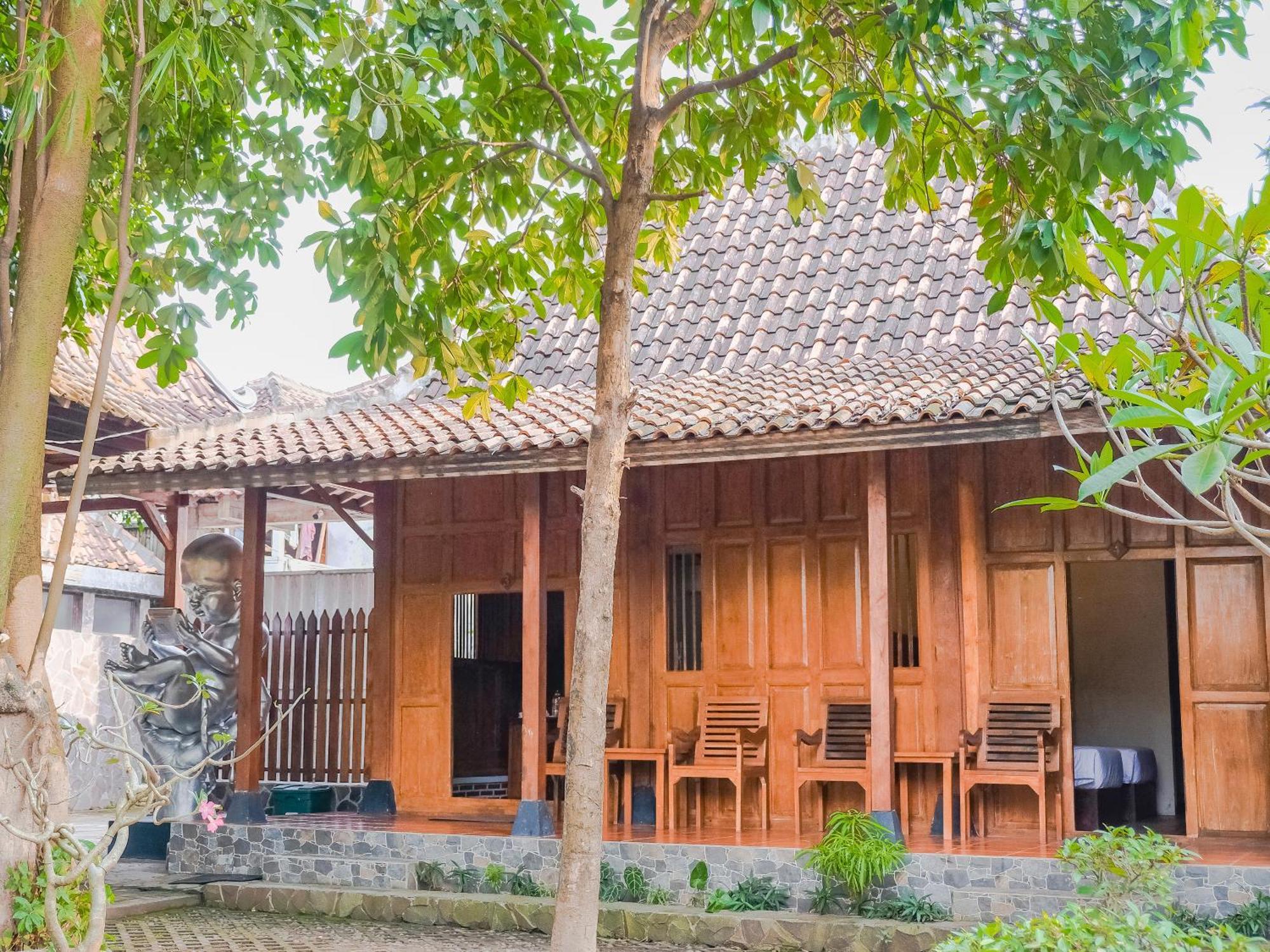 Pendhapa Art Space - Pas Limasan Homestay Prawirotaman Exterior foto