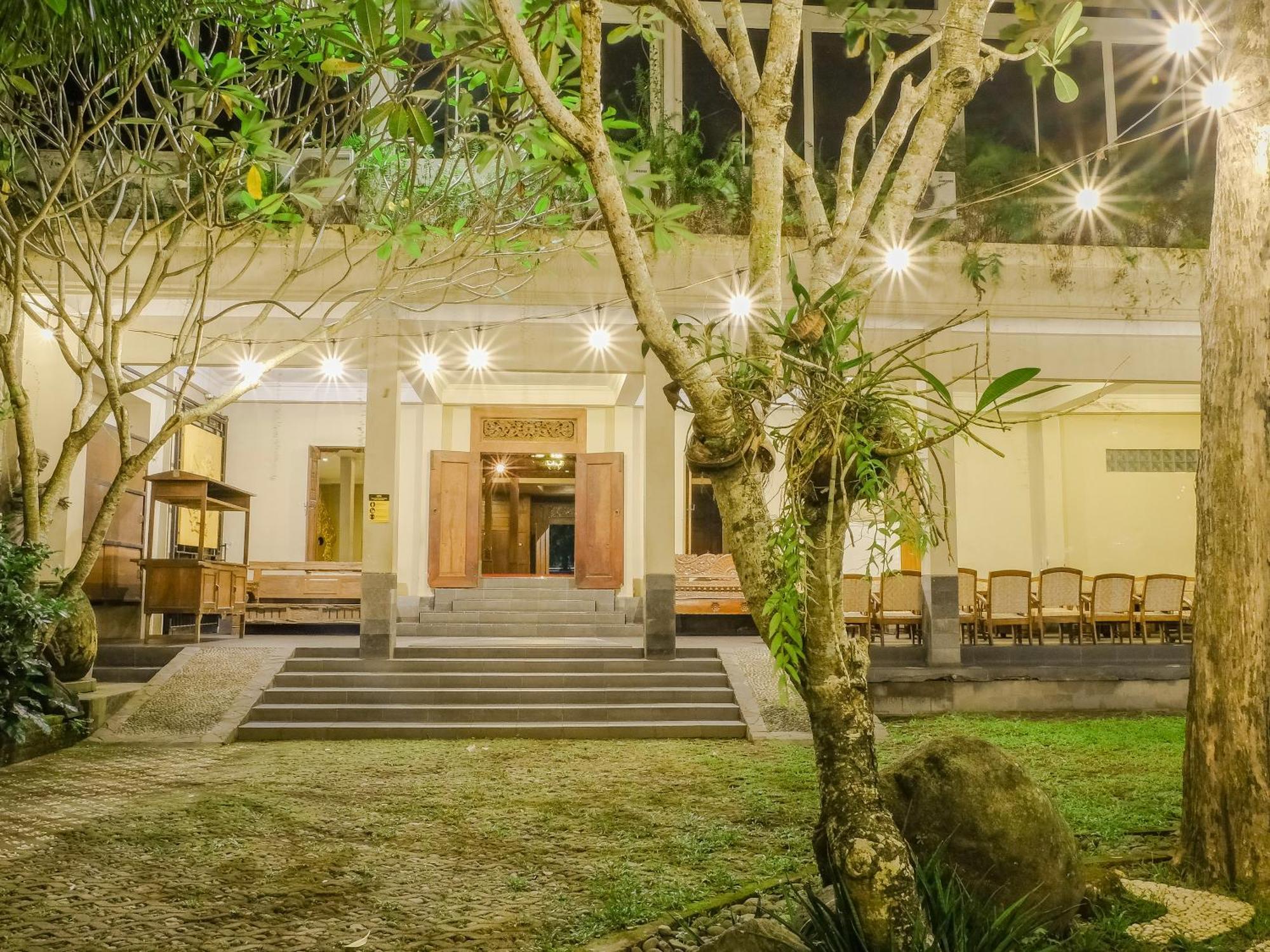 Pendhapa Art Space - Pas Limasan Homestay Prawirotaman Exterior foto